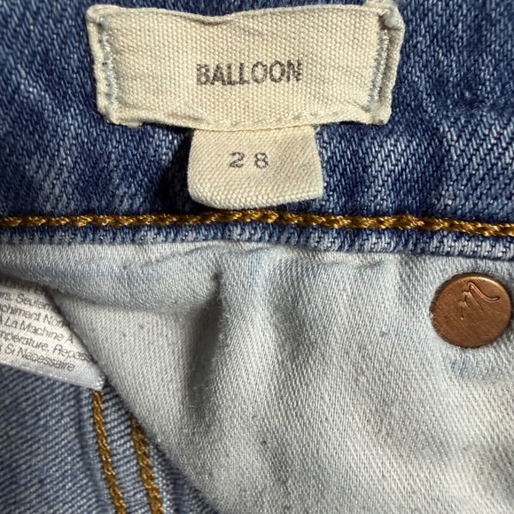 Madewell Balloon Jeans Medium Wash Distressed Raw Hem Women's Size 28 - Picture 4 of 6
